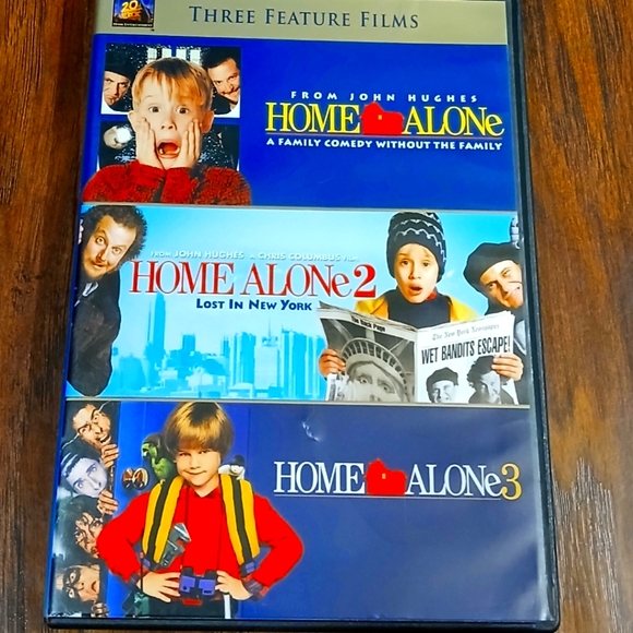 HOME ALONE Triple Feature on DVD - Picture 1 of 2